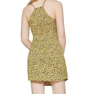 BCBGeneration‎ Yellow Halter Faux Wrap Mini Dress Women's Size 8 EUC Cheetah
